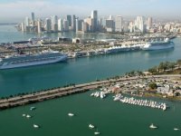 İzmir ile Miami kardeş liman olacak