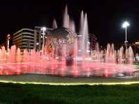 İzmir Marşı ile karşılıyor