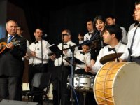 İzmir Otizm Korosu 12 Ekim'de Karşıyaka'da sahnede...