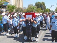 İzmir, şehidini dualarla uğurladı