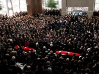 İzmir, şehitlerini uğurluyor...