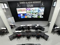 İzmir trafiği ''3 bin akıllı cihazla'' yönetilecek 