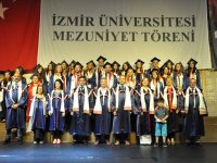 İzmir Üniversiteli eğitim neferleri göreve başladı