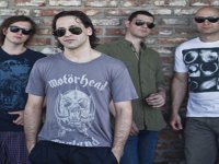 İzmir Üniversitesi Bahar Şenliği'nde ''Duman'' rüzgârı esecek