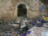 İzmir Üniversitesi tarihi eserleri çöpten arındıracak...