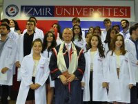 İzmir Üniversitesi Tıp Fakültesi 4.Eğitim yılına başladı