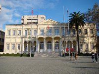 İzmir'de 2 Vali Yardımcısı ve 1 Kaymakam görevden alındı