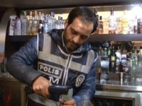 İzmir'de 264 şişe sahte rakı ele geçildi