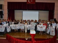 İzmir'de 39 okula daha beyaz bayrak