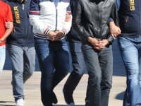 İzmir'de akademisyenlere FETÖ/PDY operasyonu