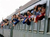 İzmir'de göç hareketliliği