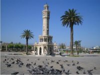 İzmir’de kamu personeline “Toplumsal Cinsiyet, Şiddet ve Mobbing” eğitimi veriliyor