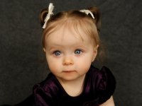 İzmir’de kızlarda en popüler bebek ismi Defne oldu