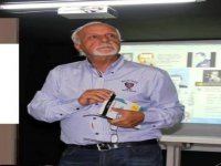 İzmir'de Şiir Okulu açıldı