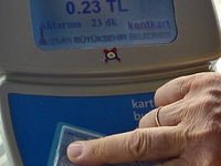 İzmir'de toplu ulaşımdaki kart krizi çözülüyor...
