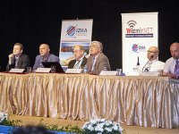 İzmir'de ücretsiz internet 36 noktaya çıkacak...