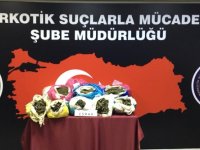 İzmir'de uyuşturucu madde ticareti yapan 30 kişi tutuklandı