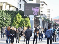 İzmir'de yaşam Atatürk için durdu