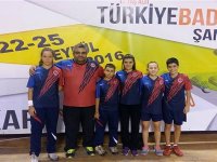 İzmir'e Türkiye şampiyonluğuyla döndüler