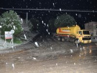 İzmir'in kuzeyinde köy yolları ulaşıma kapandı