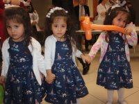 İzmir'in ''nadir'' bebekleri 2 buçuk yaşında