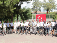 İzmirli gençler 6000km pedal çevirecek...