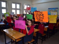 İzmirli öğrenciler cinsiyet eşitliğini öğrenecek