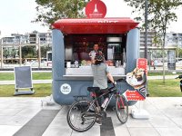 İzmirliler mini büfeleri sevdi...