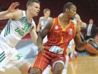 Justin Carter Pınar Karşıyaka'da