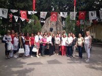 KADINLAR ZÜBEYDE HANIM'DA BULUŞTU