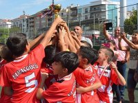 Kadızade Zühtü Işıl U-11 Futbol Turnuvası'nda Yamaçgücü şampiyon