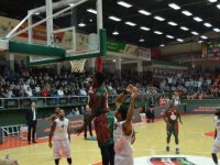 Kaf Kaf, Banvit'i uzatmada devirdi