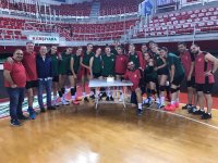 Kaf Kaf filede İzmir Büyükşehir'i rahat geçti