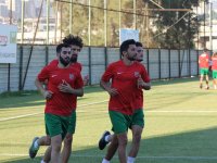 Kaf Kaf gençlerle top başı yaptı