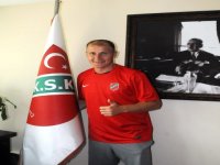 Kaf Kaf İbricic ile imzaladı