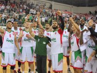 Kaf Kaf, İtalya'da galibiyet peşinde