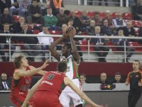 Kaf Kaf, Kuban'a direnemedi