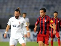 Karşıyaka, mağlubiyetle veda etti