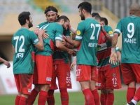 Kaf Kaf yine çift santrafor oynayacak