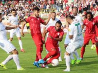 Kaf Kaf'ın performansı içi açıcı değil...