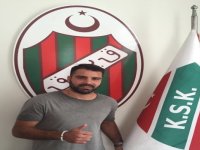 Kaf Kaf'ta Mahmut Temür de imzaladı