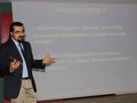 Kanserden korunmak için az yemek gerek