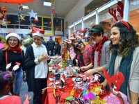 Kardeş okullar ve dernekler yararına kermes