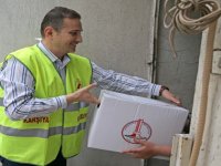 Karşıyaka  Belediyesi'nden 6 bin 500 aileye erzak desteği