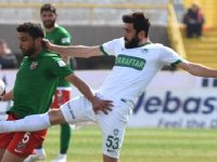 Karşıyaka 4 maç sonra İzmir'de kazandı...