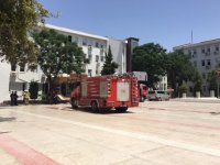 Karşıyaka Adliyesi'nde çıkan yangın panik yarattı...