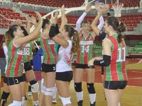 Karşıyaka AG, Balıkesir'i yendi