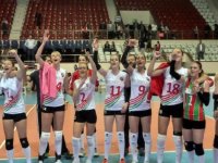 Karşıyaka AG, Eskişehir’de kolay kazandı