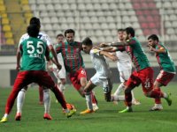 Karşıyaka, Altınordu'yu Atatürk Stadı'nda ağırlayacak