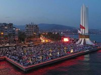 Karşıyaka Anıt'ta anlamlı gecede iftar…